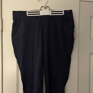 Columbia Climber Canyon Roll-up Pant   Casual ankle pant navy blue. XL